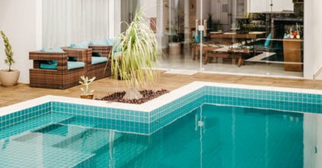 Surround Your Pool With Unique Pool Area Ideas