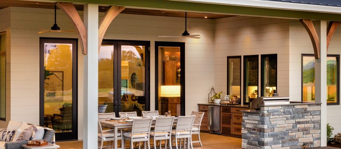 custom covered outdoor kitchen structures