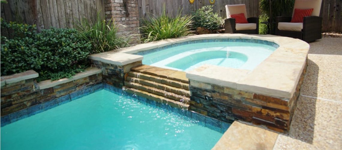 5 Signs That It's Time for Pool Remodeling