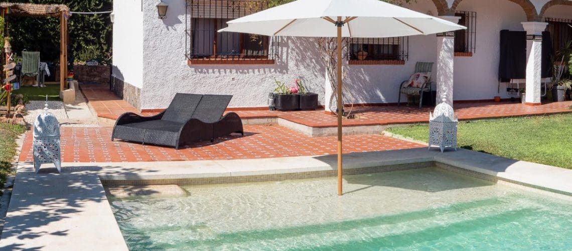 Create The Ultimate Shallow Lounging Area In Your Pool